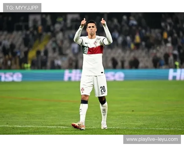 坎塞洛赛场表现稳定，防守与进攻兼顾